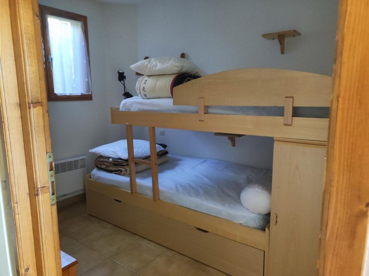 Appartement Les Angles Eksteriør bilde